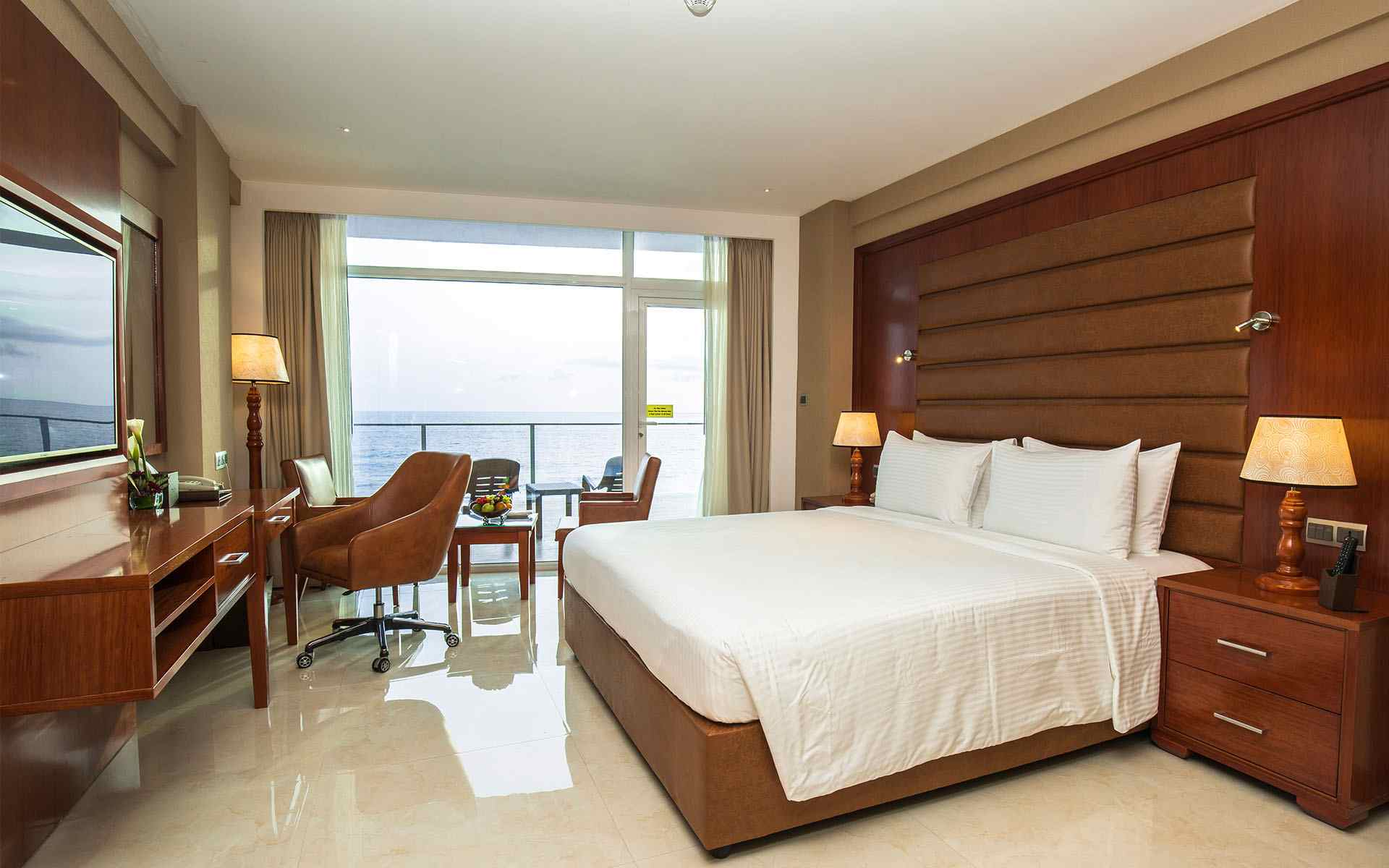 SIGNATURE PLUS ROOM